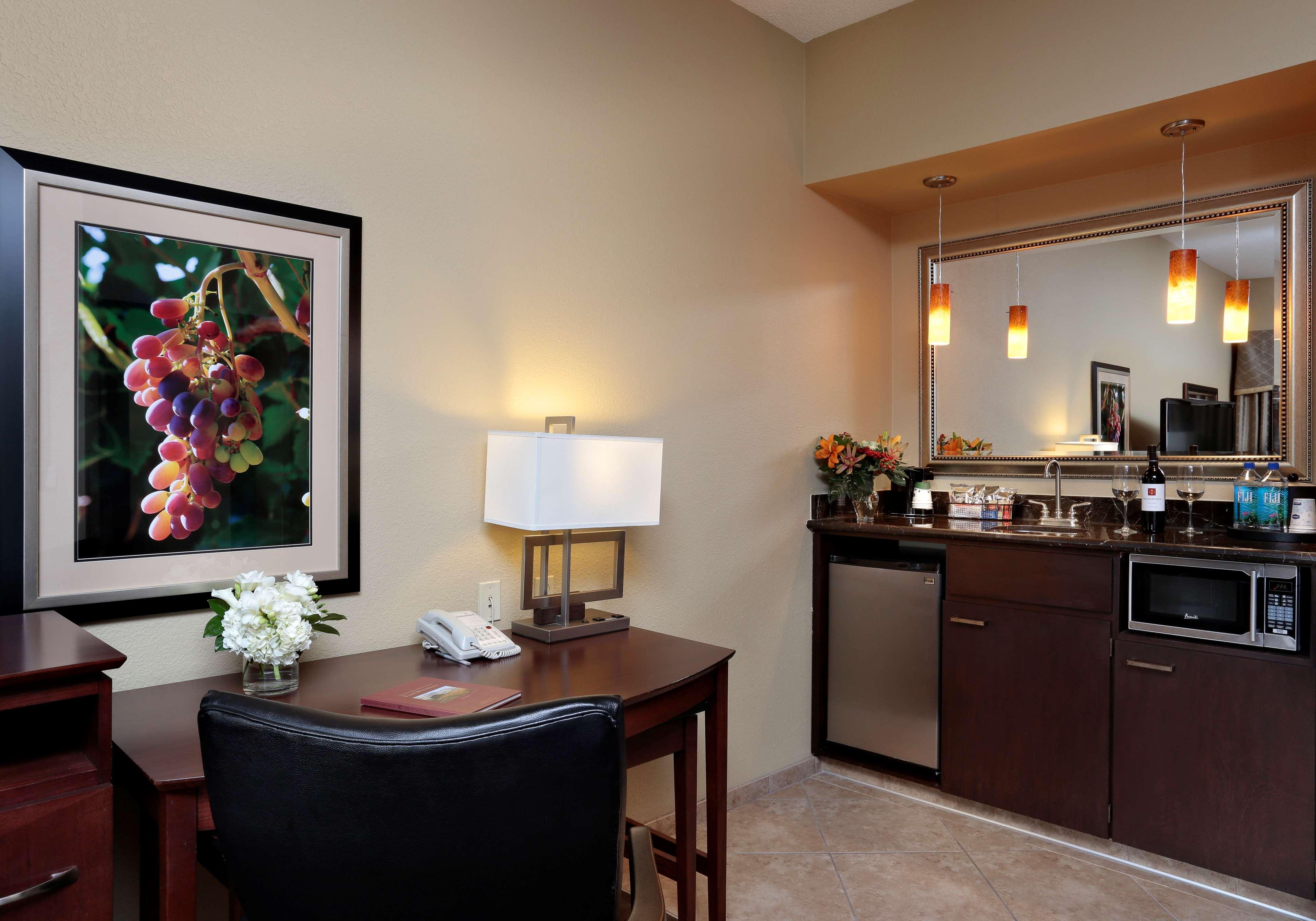Hampton Inn&Suites El Paso de Robles Habitación foto