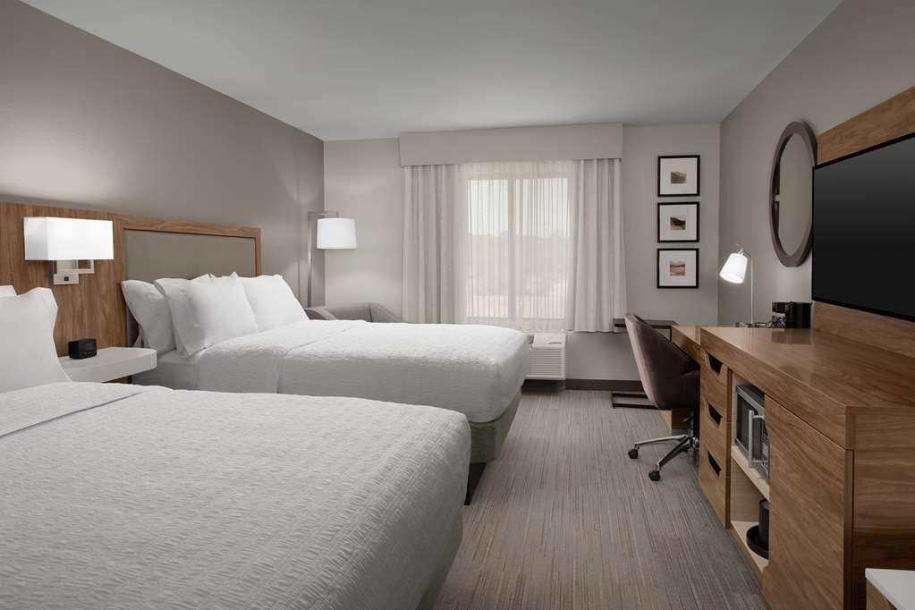 Hampton Inn&Suites El Paso de Robles Habitación foto