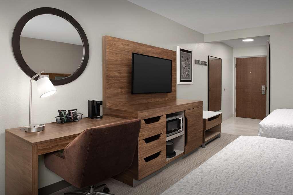 Hampton Inn&Suites El Paso de Robles Habitación foto