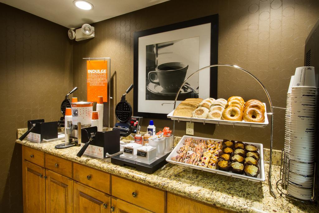 Hampton Inn&Suites El Paso de Robles Restaurante foto